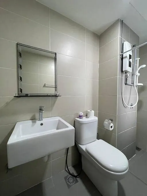 Emira 2Br Residence Shah Alam Malaysia