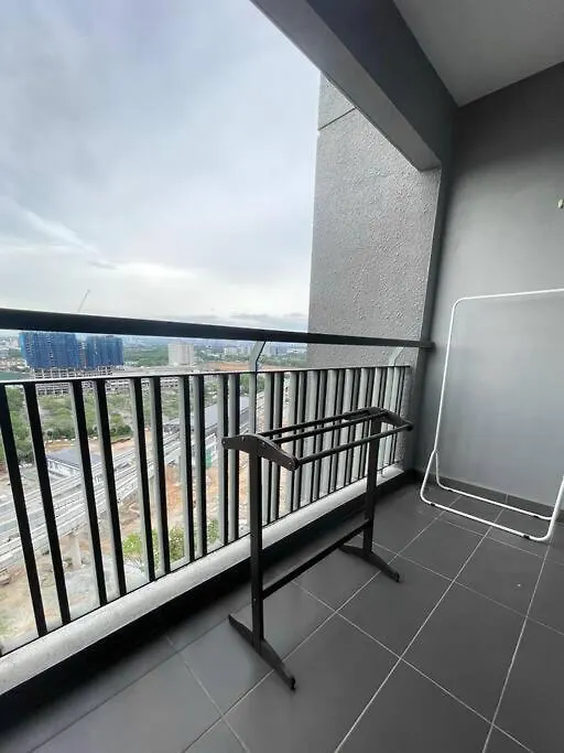 Emira 2Br Residence Shah Alam Apartment